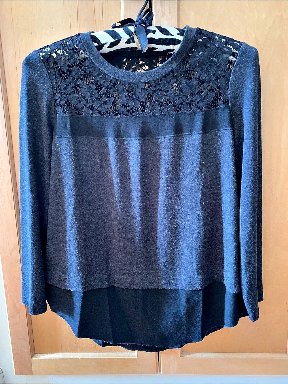 Rebecca Taylor Gray Silk Blend Jersey and Lace Top Size XS